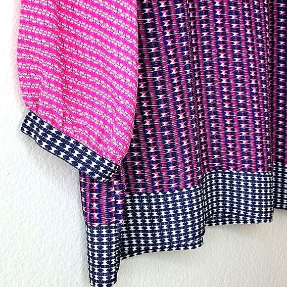 WILLI SMITH Women's Pink Blue 3/4 Sleeve V-Neck Patterned Sheer Blouse size XL - Picture 4 of 12